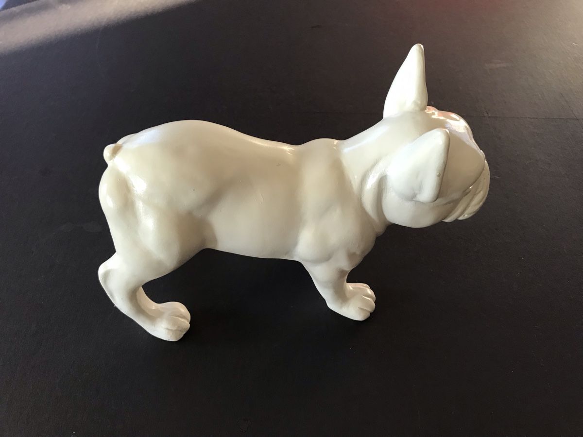 Statuette: Figurine Bouledogue Français Blanche – Usato da Penthaz venduto da Petrus45 4