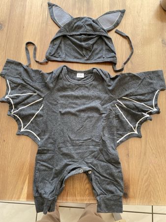 Baby Fledermaus Kostüm grau mit Mütze Grösse 0-3 Monate