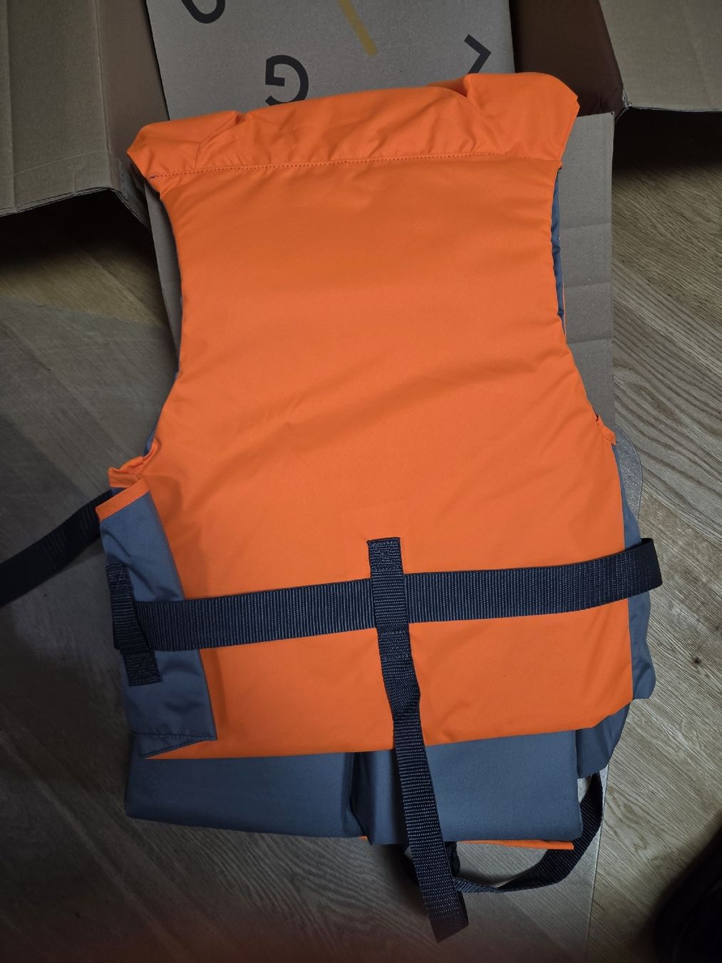 Decathlon Gilets de sauvetage: Rettungsweste Decathlon Erwachsene 100 Newton – Neuf (Voir description) à Schlieren par fabianus_maximus 2