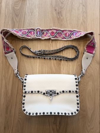 Valentino Garavani Rockstud Bag white