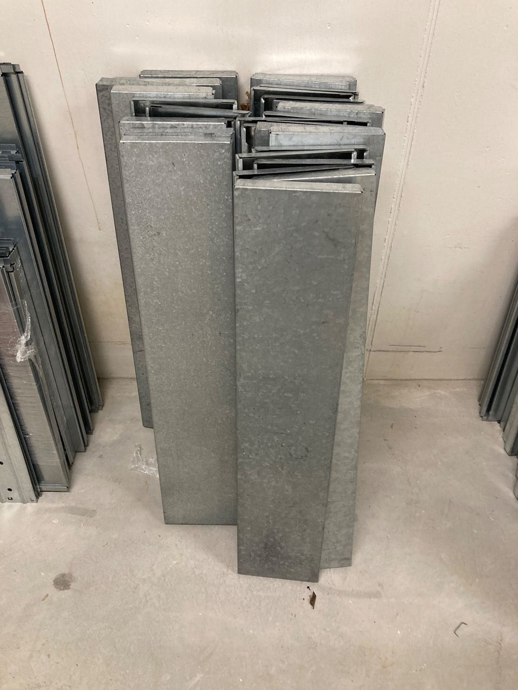 Errex Scaffali: 30x Errex Tablare 100 x 20cm – Usato da Eschlikon TG venduto da nld
