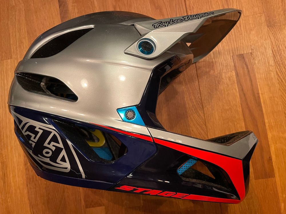 Troy Lee Designs Stage MTB-Helm – Full-Face, MIPS, 690 G, 11 Luftlöcher, Für Downhill & Enduro