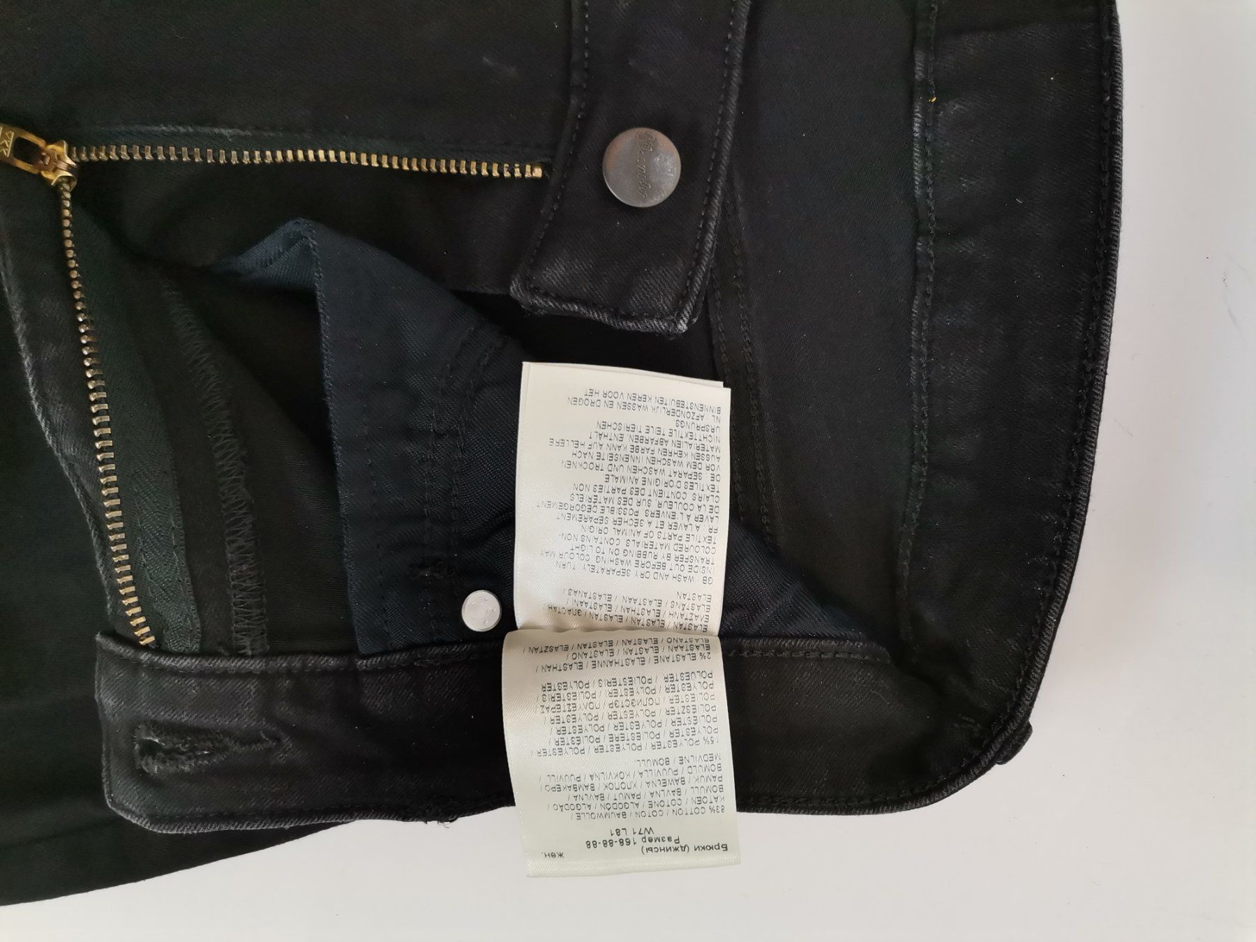 Wrangler Jeans: WRANGLER Damen Jeans Schwarz – Usato da Schaffhausen venduto da Restwert_SH 7