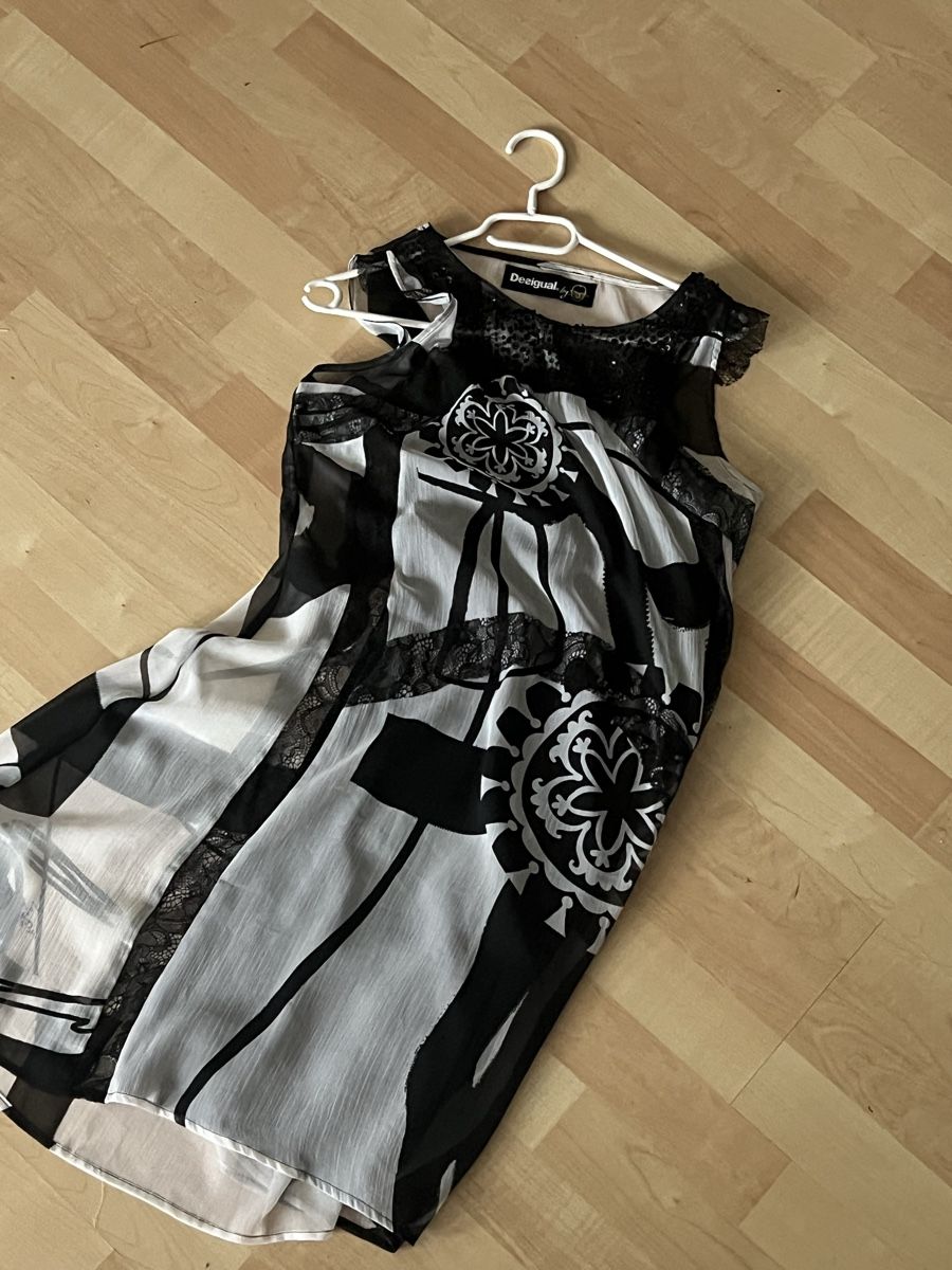Desigual Kleider: desigual Kleid  – Gebraucht aus Orpund von mar_68sp 1