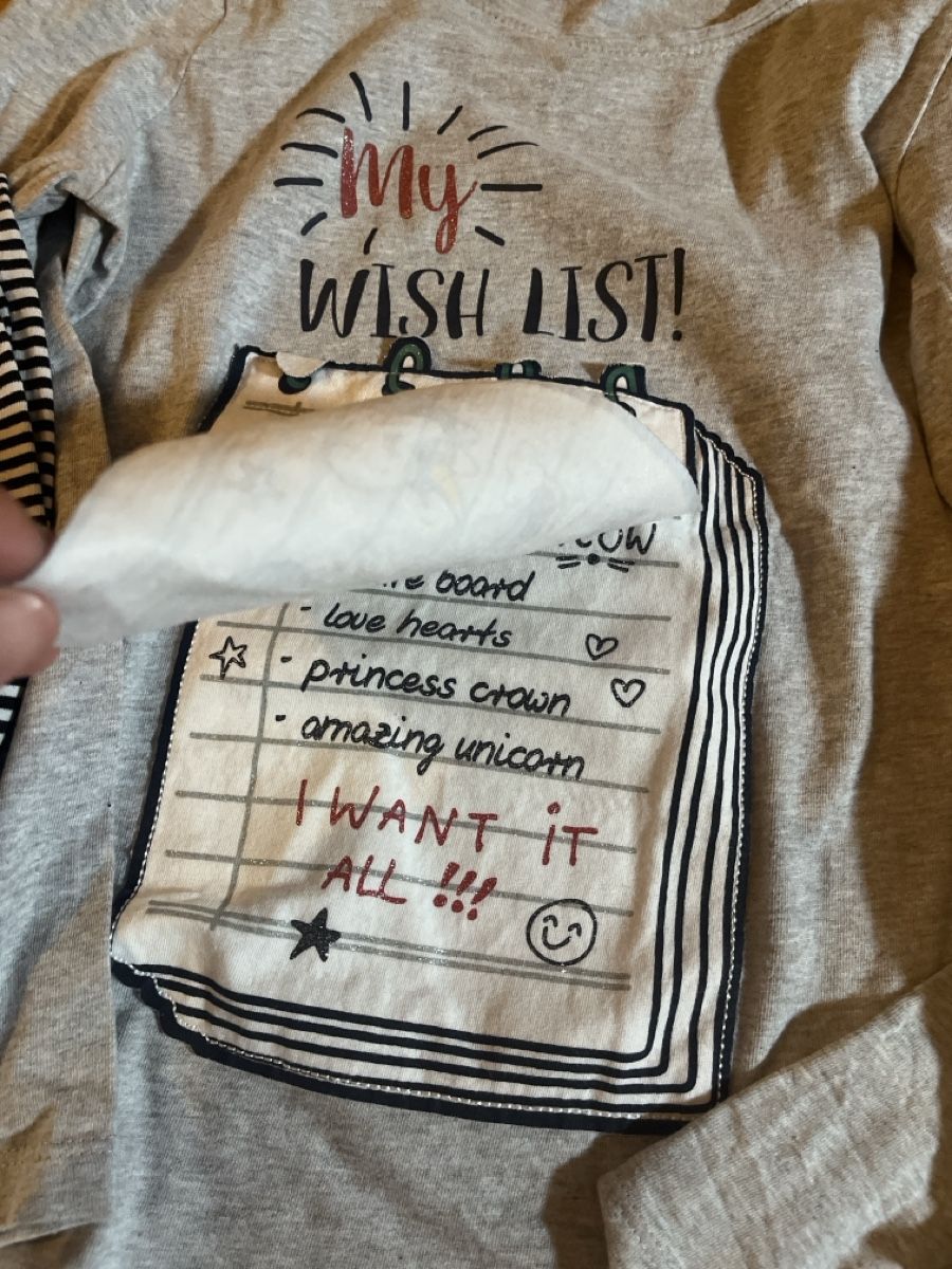 Pullover & Sweatshirts: 2 Pullover 134/140 – Gebraucht aus Balmberg von Berglihof 2