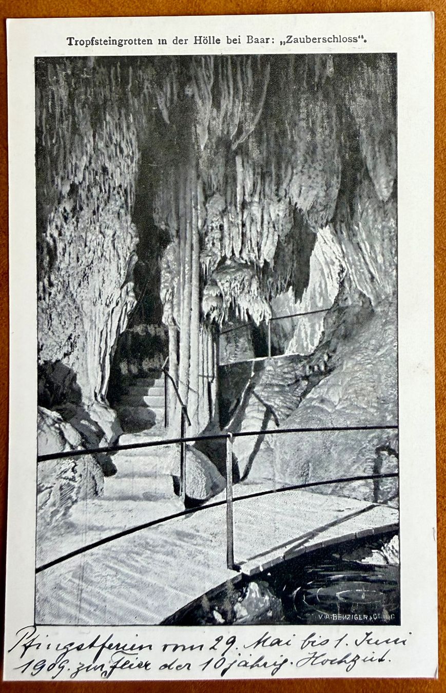 Cartoline postali: Baar - Tropfsteingrotten "Zauberschloss" AK – Usato da Lutry venduto da Ediego