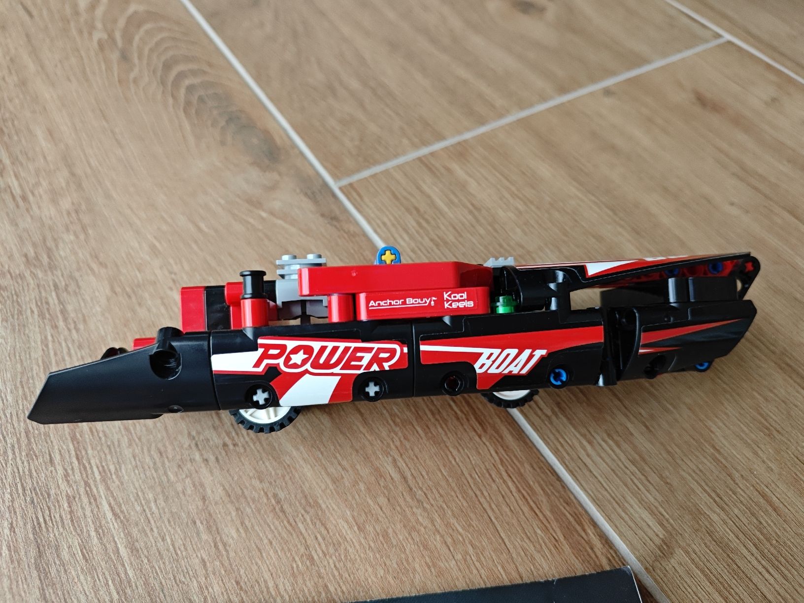 Lego Spielzeuge: LEGO Technik Speedboot – Gebraucht aus Gibswil von jibbi01 2