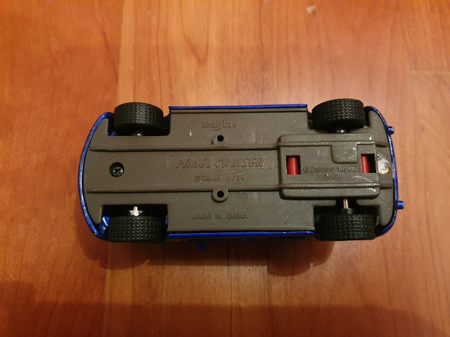 Maisto Modellautos: Chrysler Panel Cruiser 1:39 Maisto – Gebraucht aus Triesen von platzproblem1 5