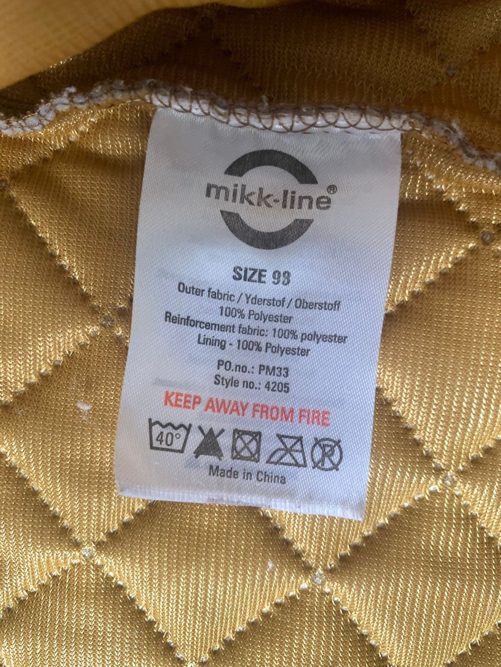 Lotti & Set di vestiti: Mikk-line Thermo Wear basic Set Jacke & Hose Gr. 98 (104) – Usato da Winterthur venduto da Doha20 2