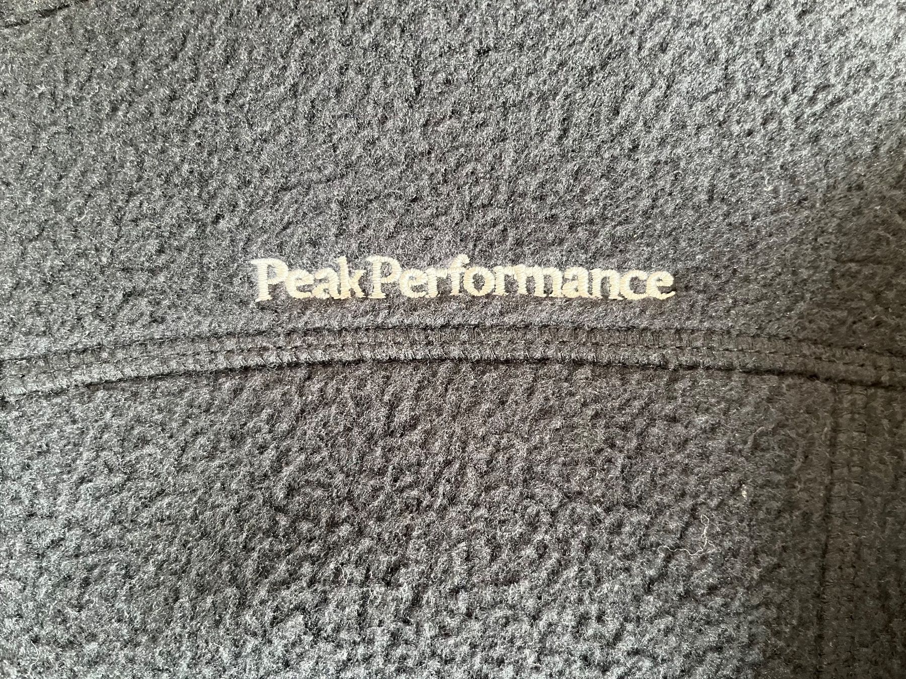 Peak Performance Maglioni & Felpe: Peak Performance Fleece Pullover – Nuovo (secondo la descrizione) da Zürich venduto da win_4 1