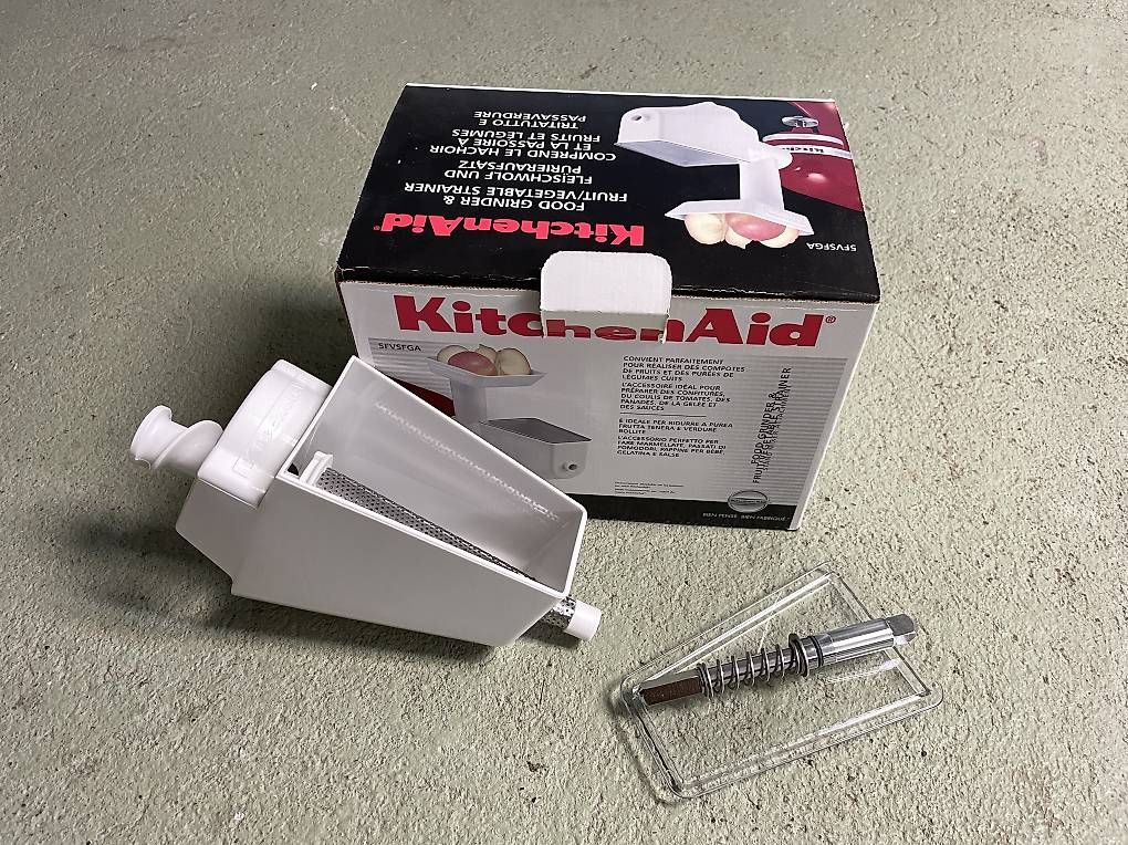 Elettrodomestici da cucina: KitchenAid Saftpresse unbenutzt/neu – Usato da Gstaad venduto da Mr.Montagne