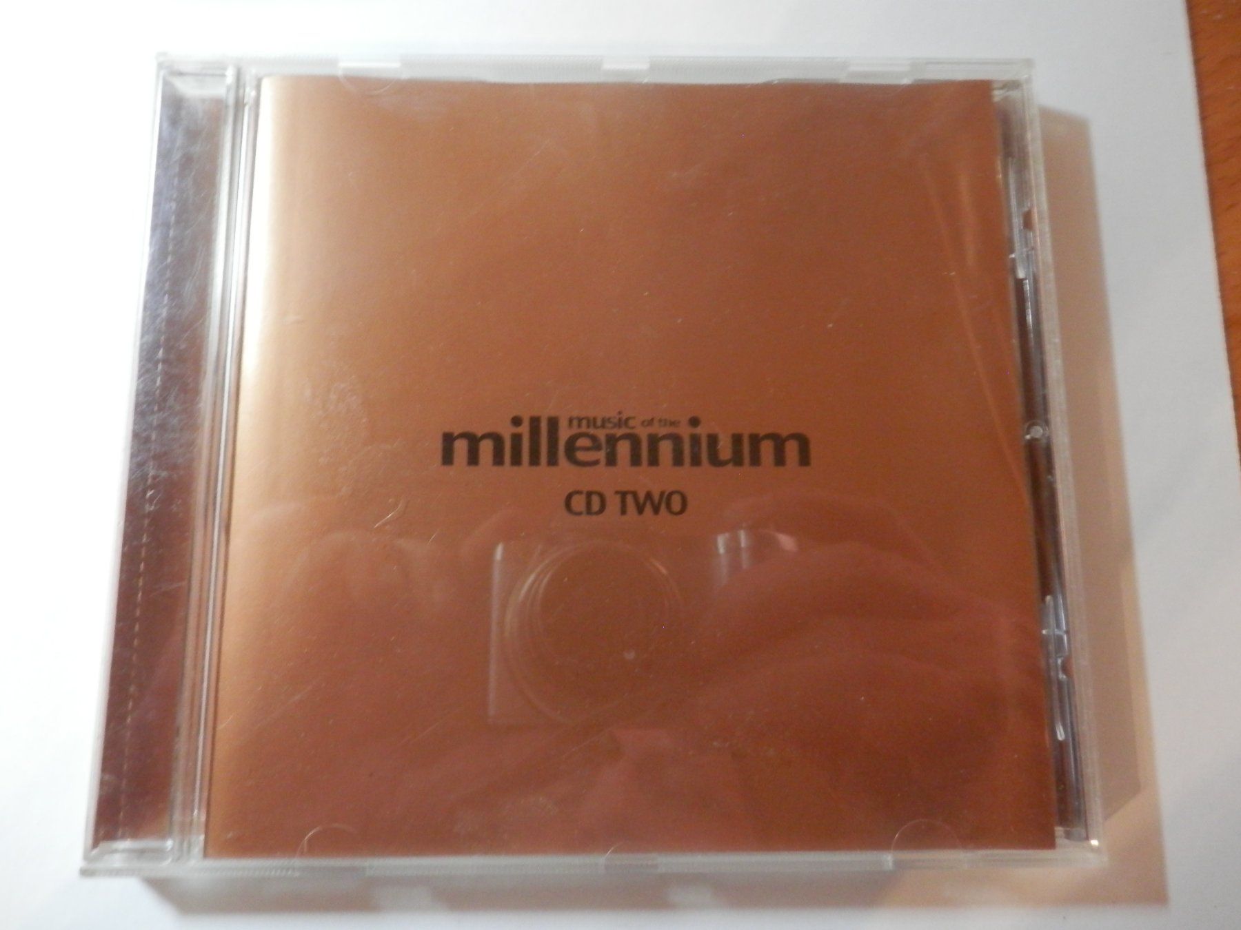 CDs: CD Millennium Two -  mit Top Songs verschiedener Interpreten – Gebraucht aus Weiach von weiach82