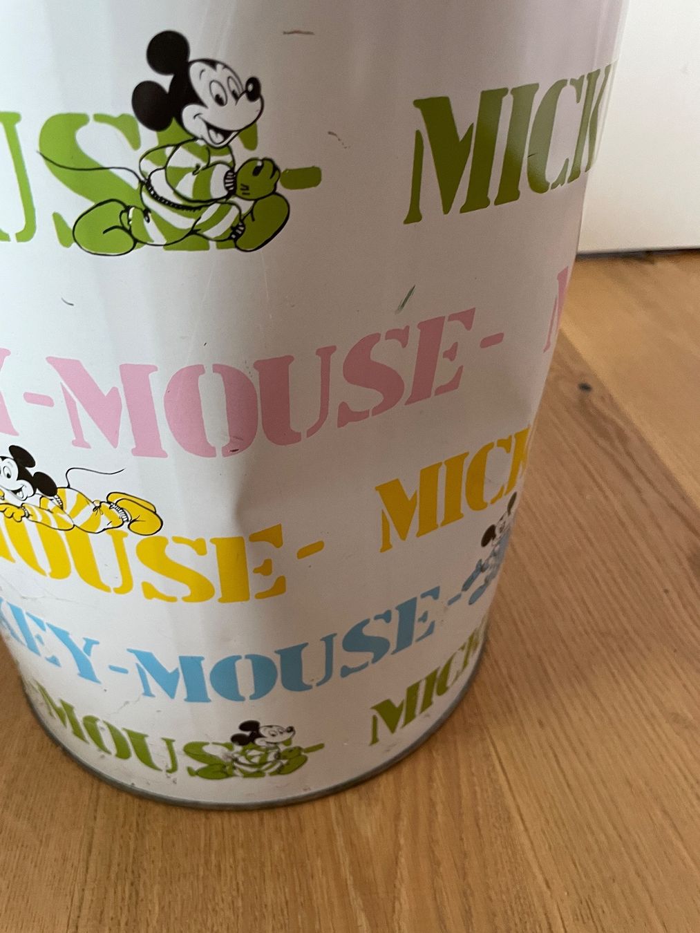 Sgabelli: Mickey Mouse Sitztonne Vintage – Usato da Weinfelden venduto da Jessy831 2