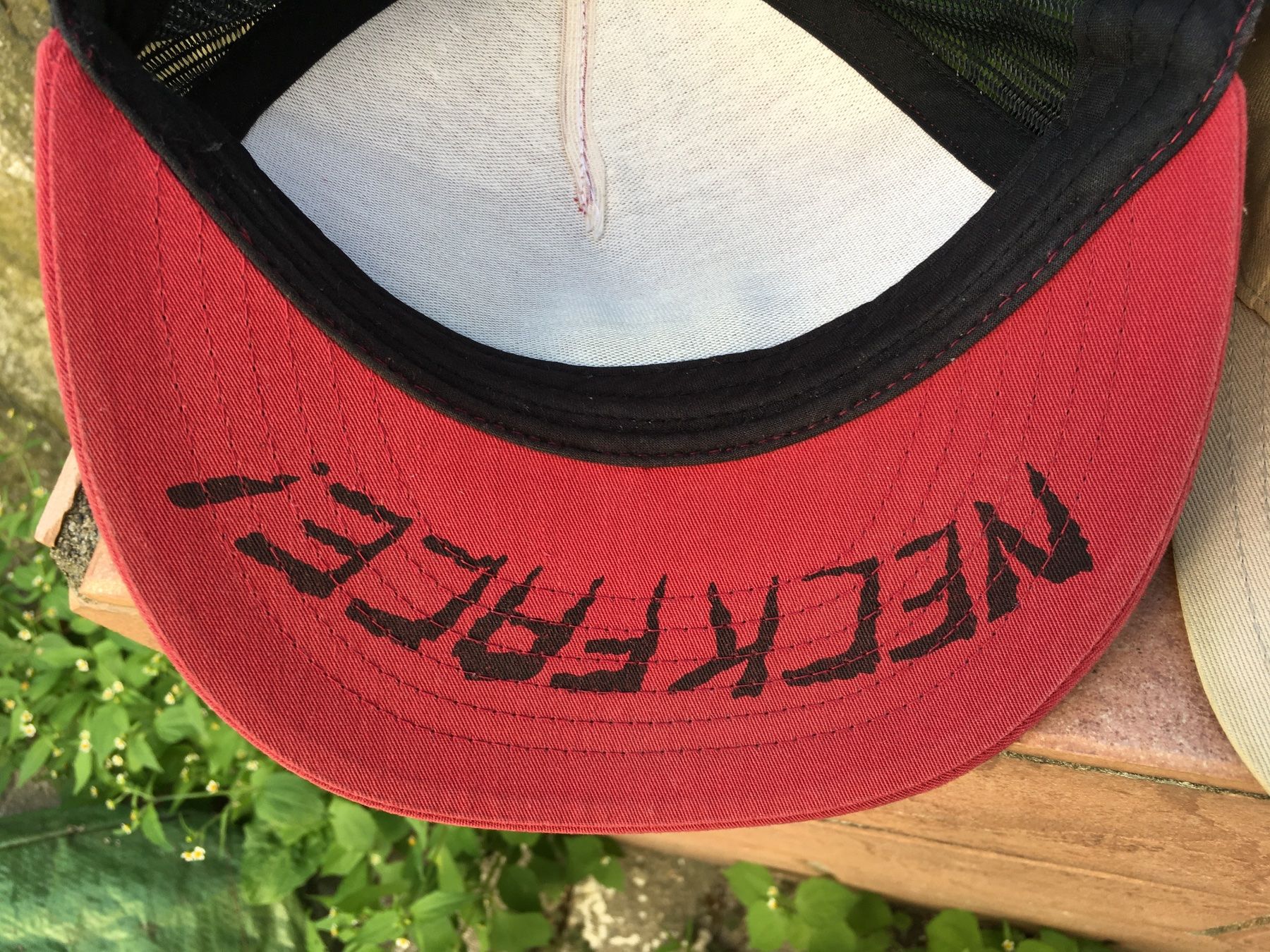 Vans Hüte, Mützen & Caps: Cappellini/Snapback Vans, Quiksilver, Neckface, DC, Trasher – Gebraucht aus Bellinzona von nikita.webp 4