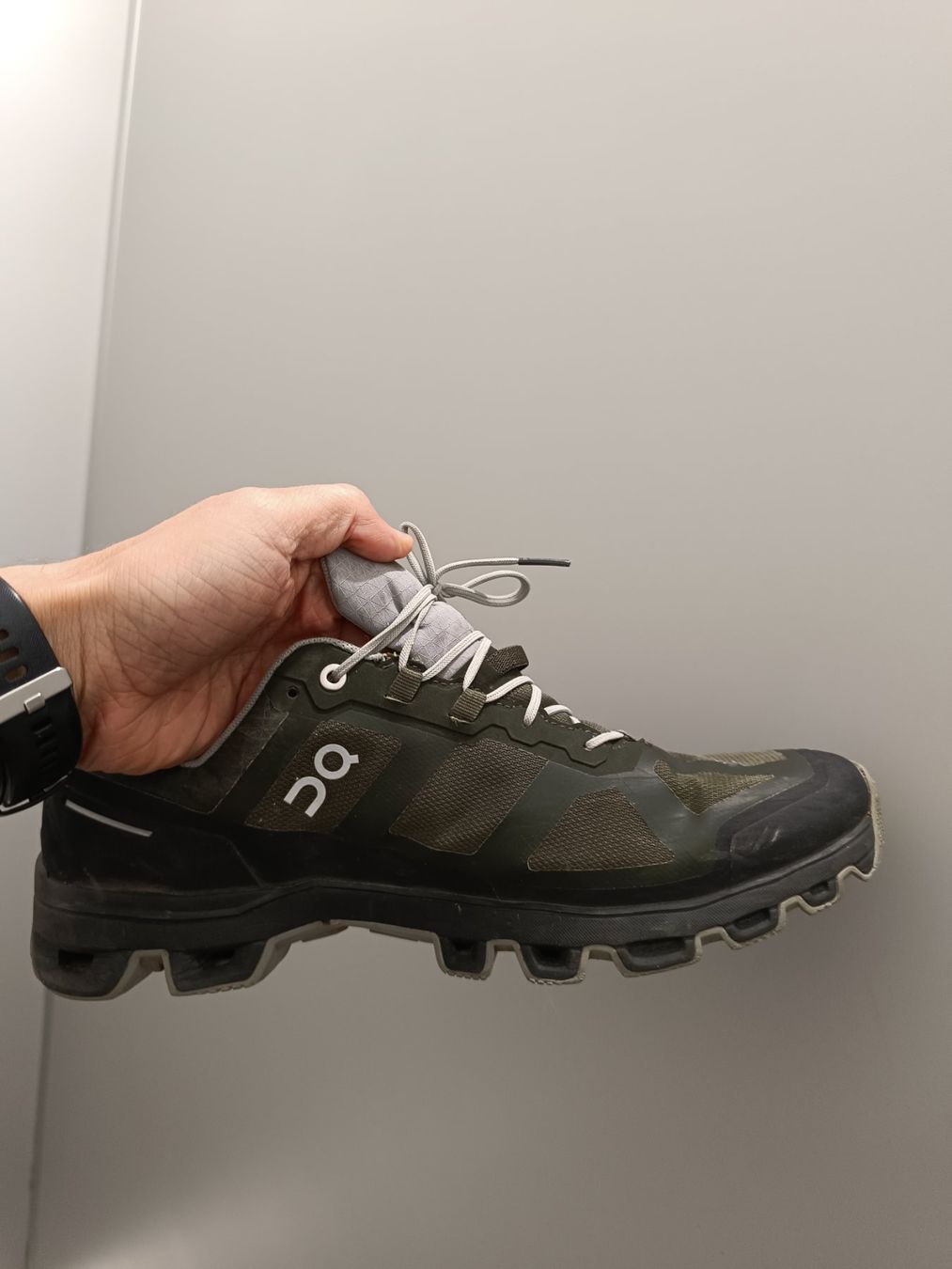 On Scarpe da uomo: On Cloudventure Waterproof Grösse 45 Trailschuh Wanderschuhe – Usato da Berikon venduto da mezzze 5