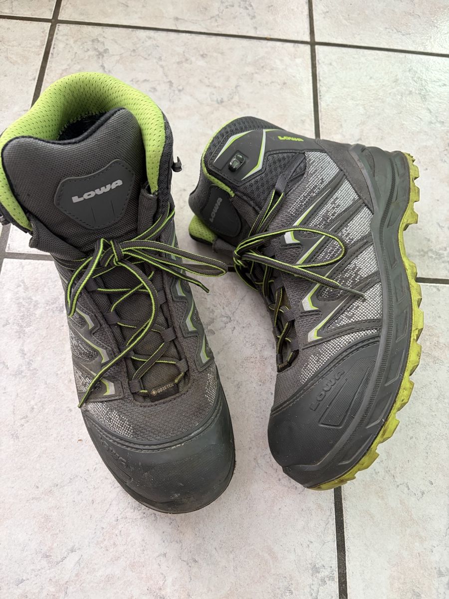 Lowa Herrenschuhe: Lowa Robuster Sicherheitsschuh gr.44. S3 Larrox Work – Gebraucht aus Sevelen von gsandax