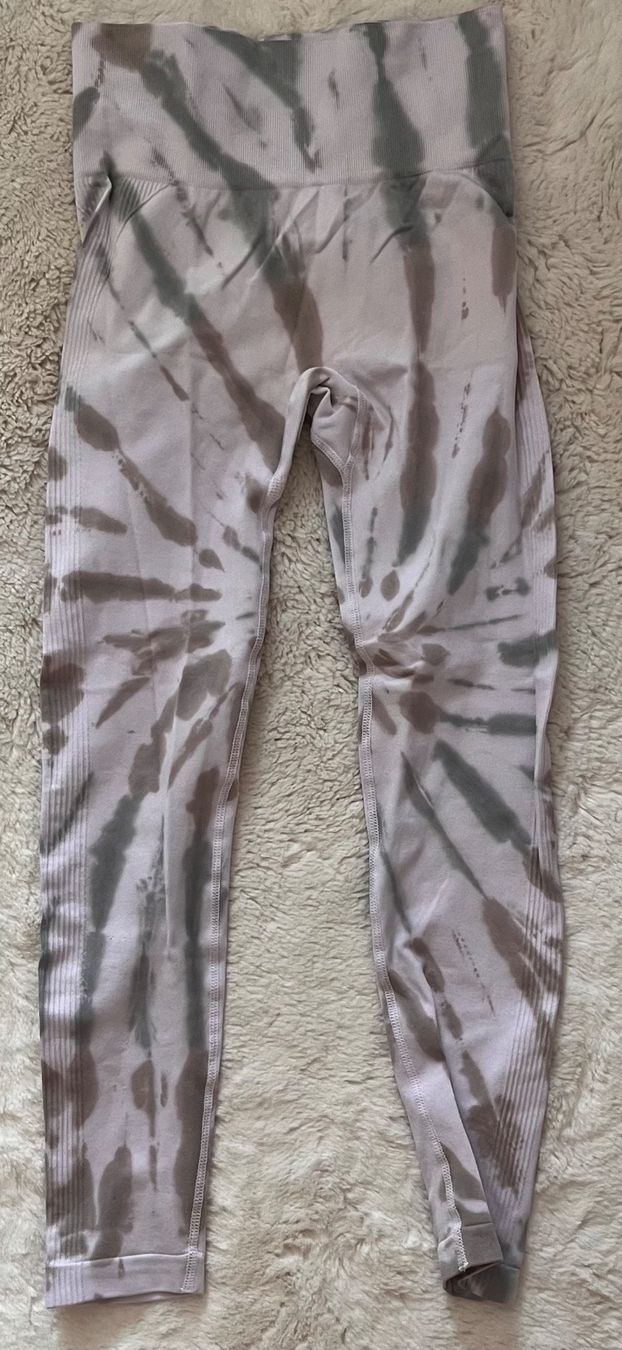 Shein Leggings: leggings de sport – Usato da Bernex venduto da claraaaa4 1