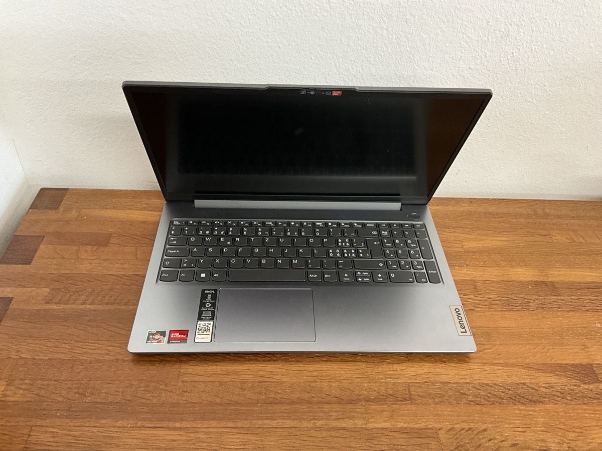 Lenovo PCs: Ordinateur lenovo – Défectueux à Biel/Bienne par Mobile-Smart 1