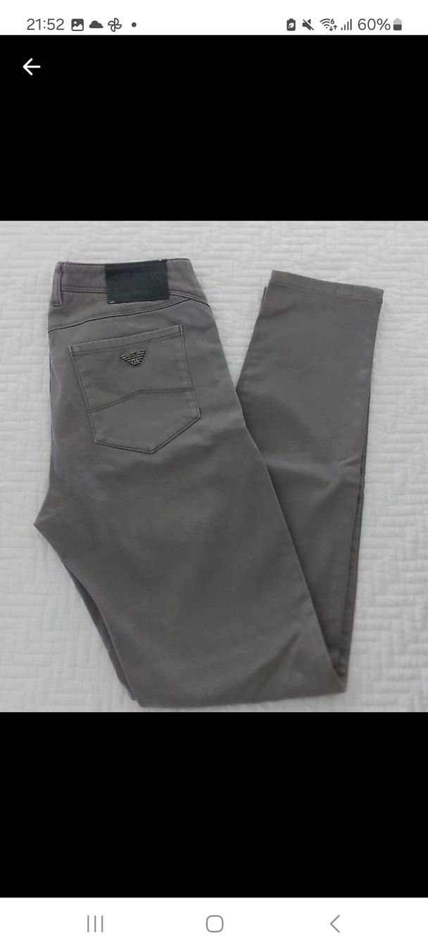 Armani Jeans: Armani Jeans  – D'occasion à Zürich par Babadermf
