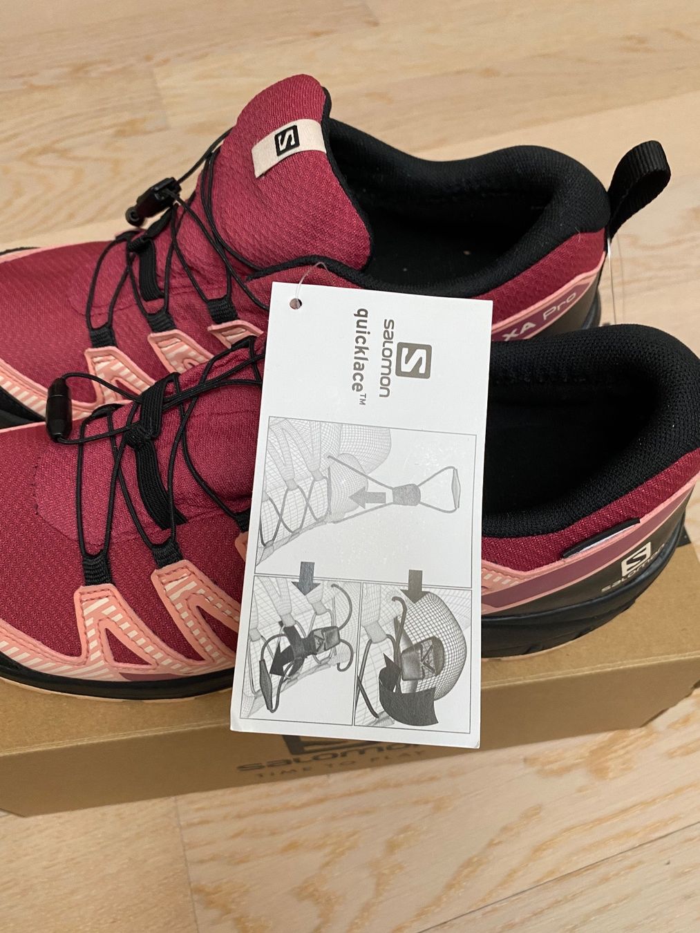 Salomon Scarpe per ragazze: Salomon Outdoor Schuhe Neu 39 – Nuovo (secondo la descrizione) da Muri AG venduto da Mkikus 1