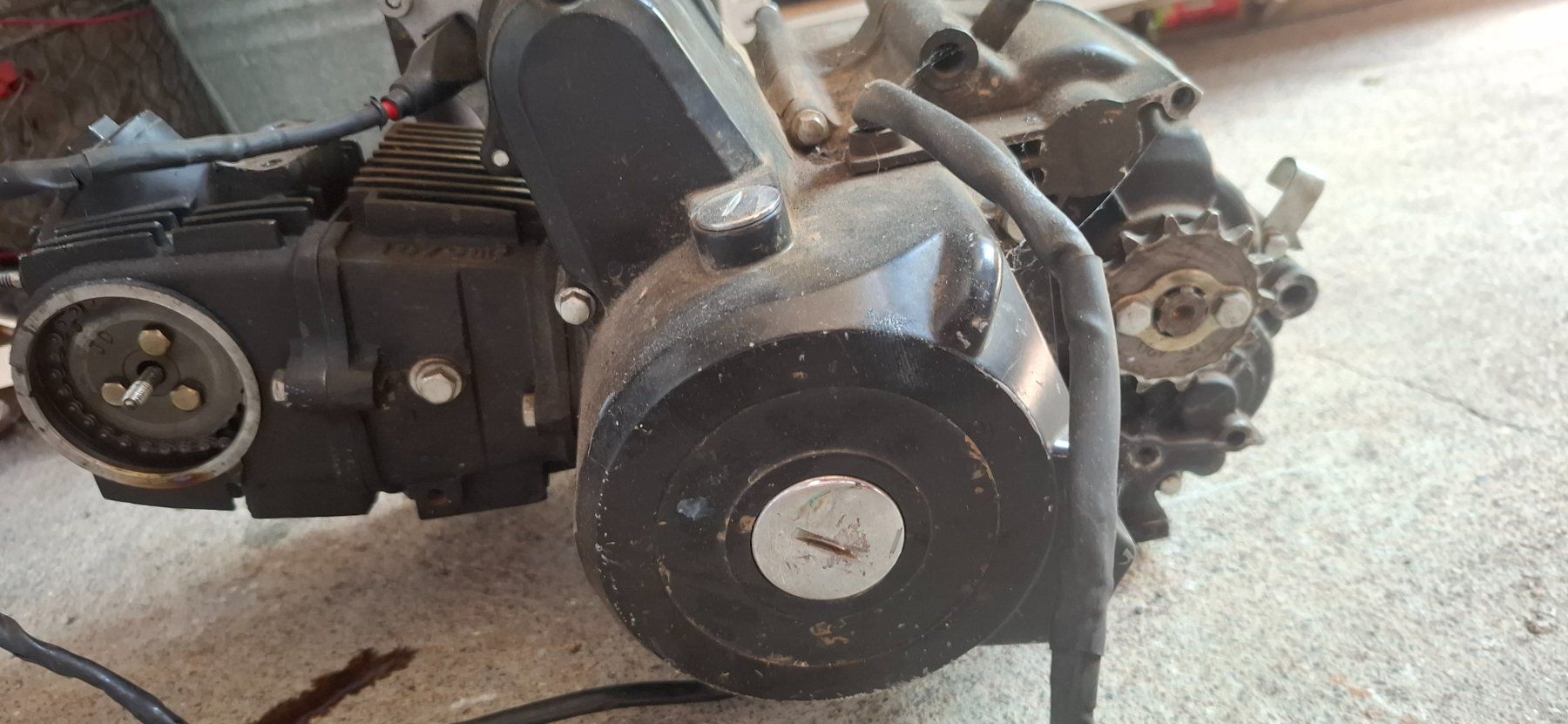 Motori: 125 ccm 4 Takt Motor – Difettoso da Walchwil venduto da huerlimannen 2