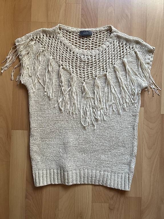 T-Shirts: Oberteil Yessica  S – Gebraucht aus Rotkreuz von Vauban