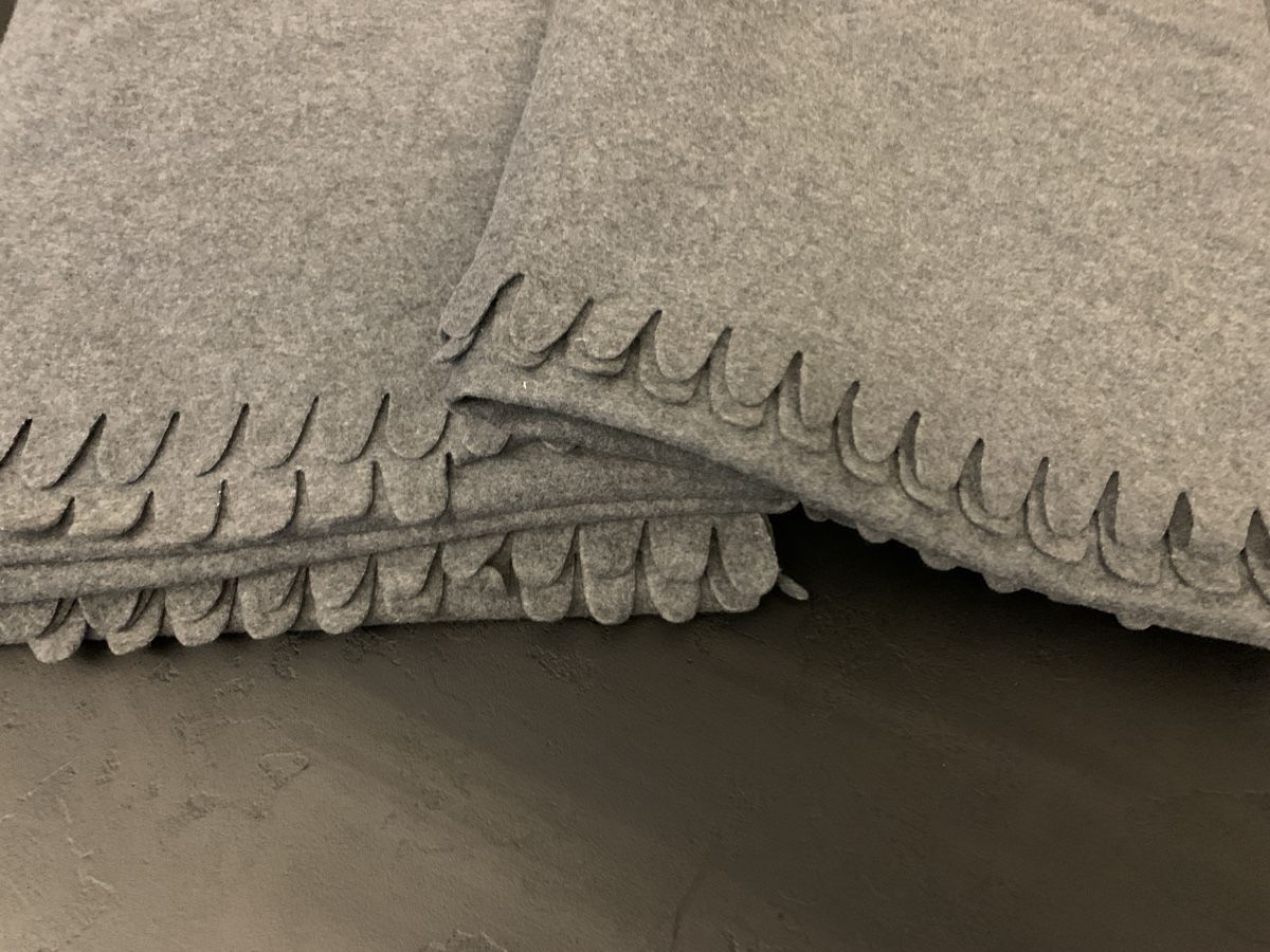 Ikea Coperte: 5 Ikea Polarvide  Fleecedecken Grau, Neuwertig – Nuovo (secondo la descrizione) da Märstetten venduto da fury_psg 1