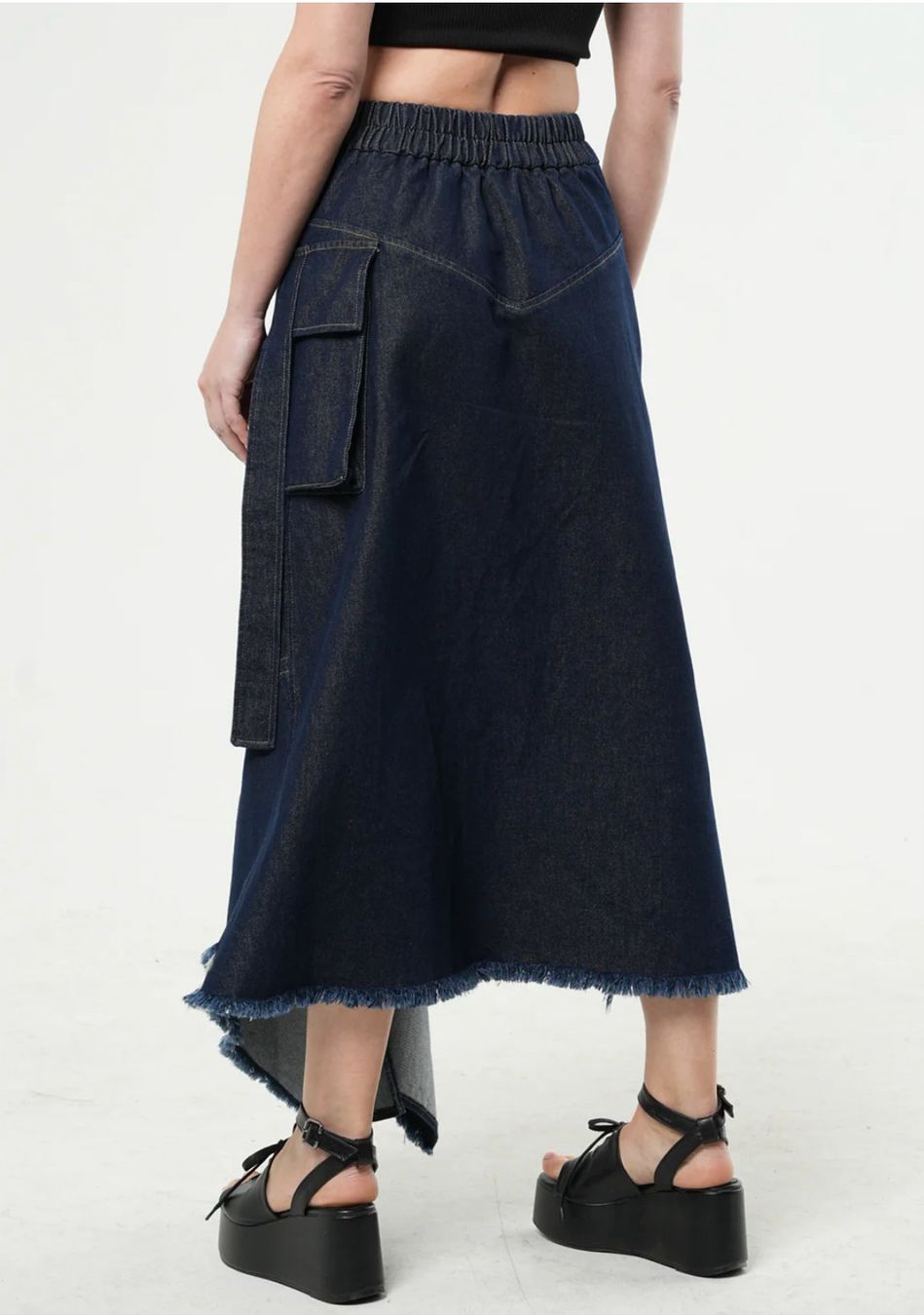 Gonne: Asymmetrischer langer Jeans-Rock - Handmade – Nuovo e nell'imballaggio originale da Zürich venduto da Naebeli 4
