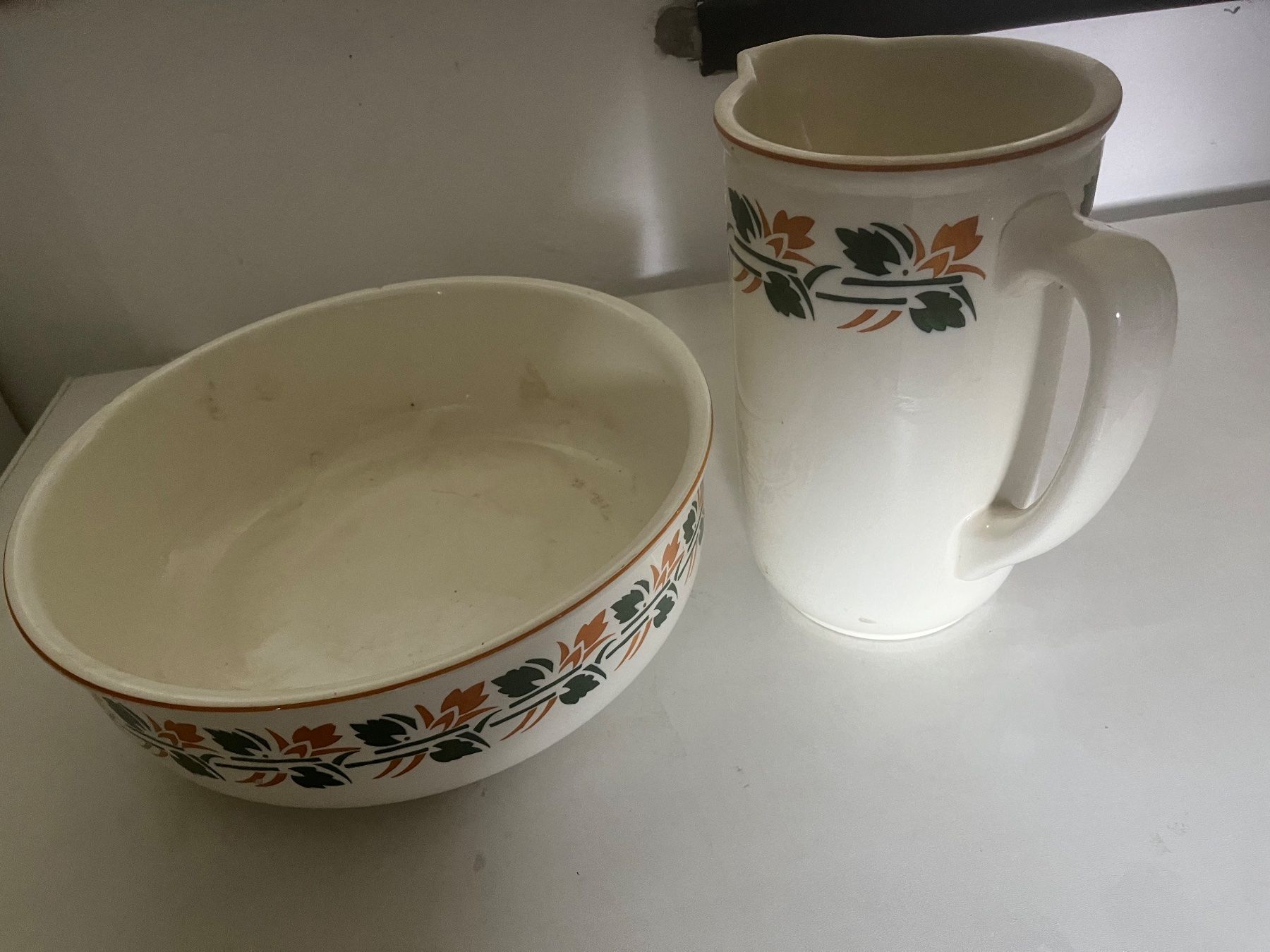 Schalen: ''Porcelaine set ancien – Gebraucht aus Montévraz von fidele0041