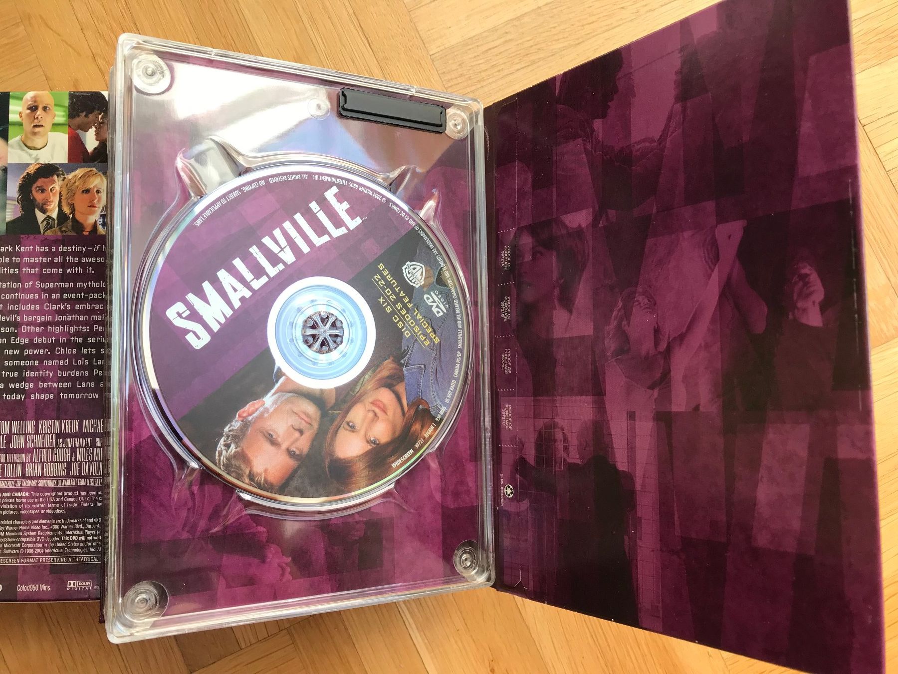 Tutti i DVDs: Smallville - The Complete Third Season - DVD – Usato da Zürich venduto da Malcom 3