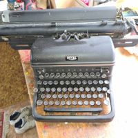 Spezielle, antike Buchhalter-Schreibmaschine