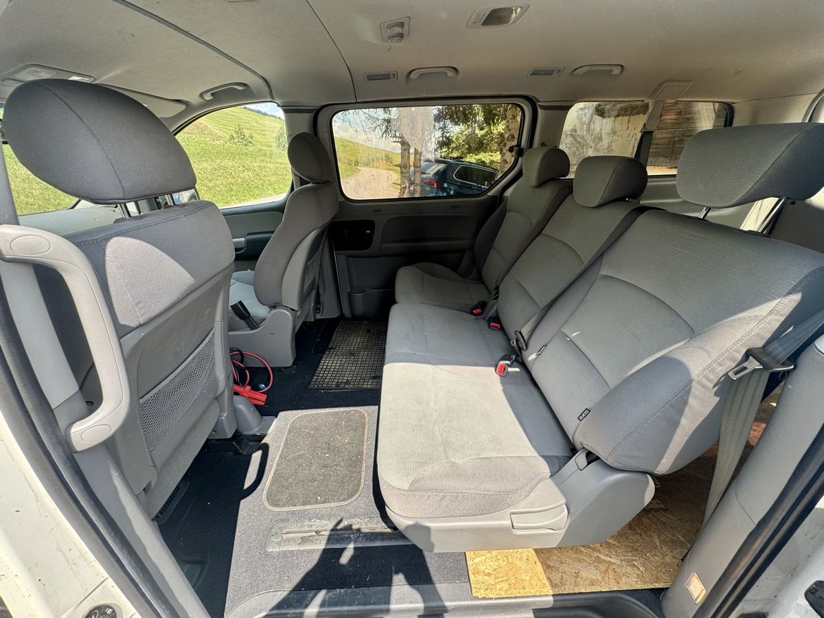 Hyundai Automobili: Hyundai H1 People 2.5 – Usato da Morissen venduto da Mcmonti3000 8