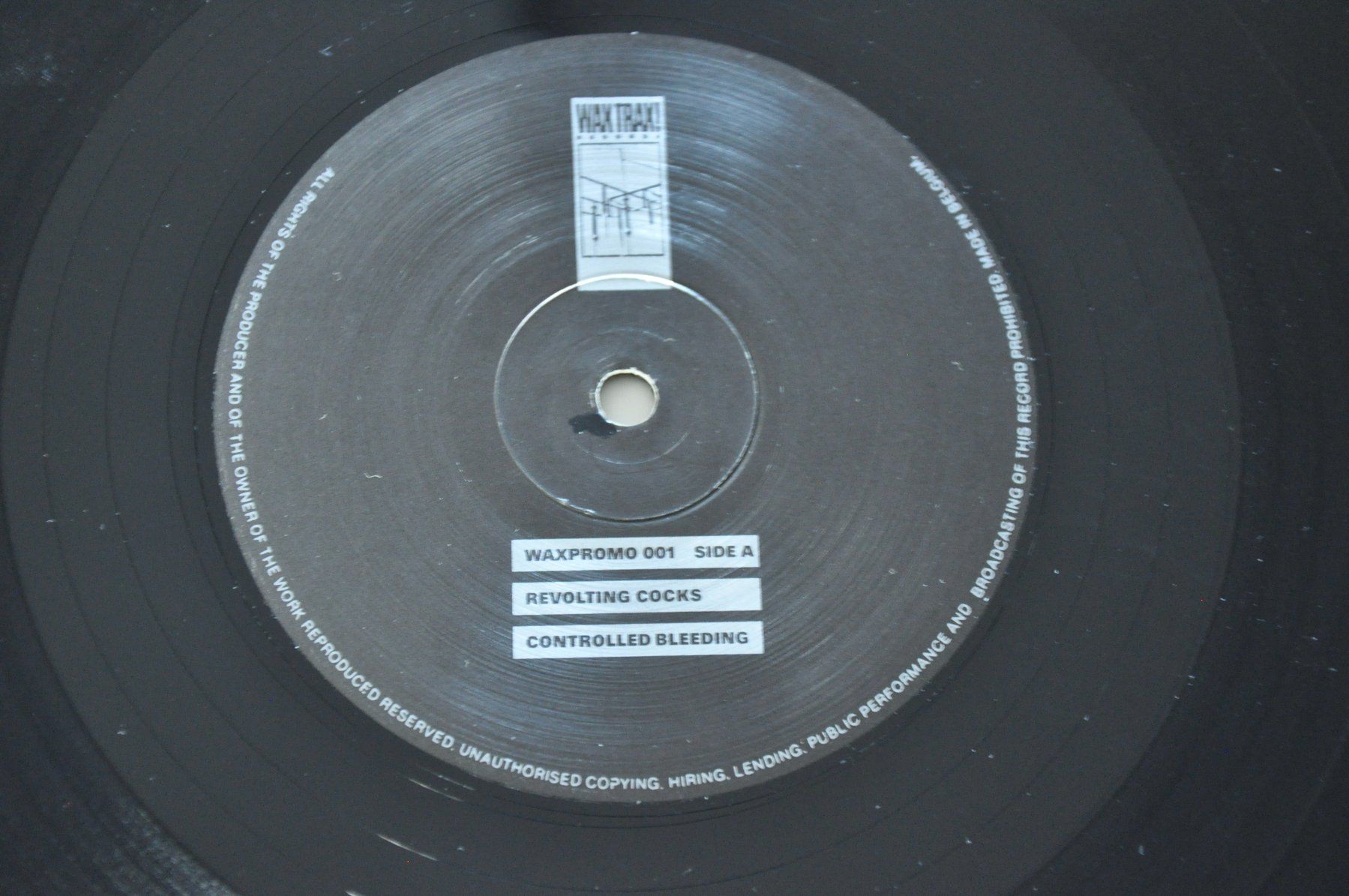 Dischi in vinile: REVOLTING COCKS - CONTROLLED BLEEDING - MY LIFE...12 – Usato da Sion venduto da jaipur1401 4
