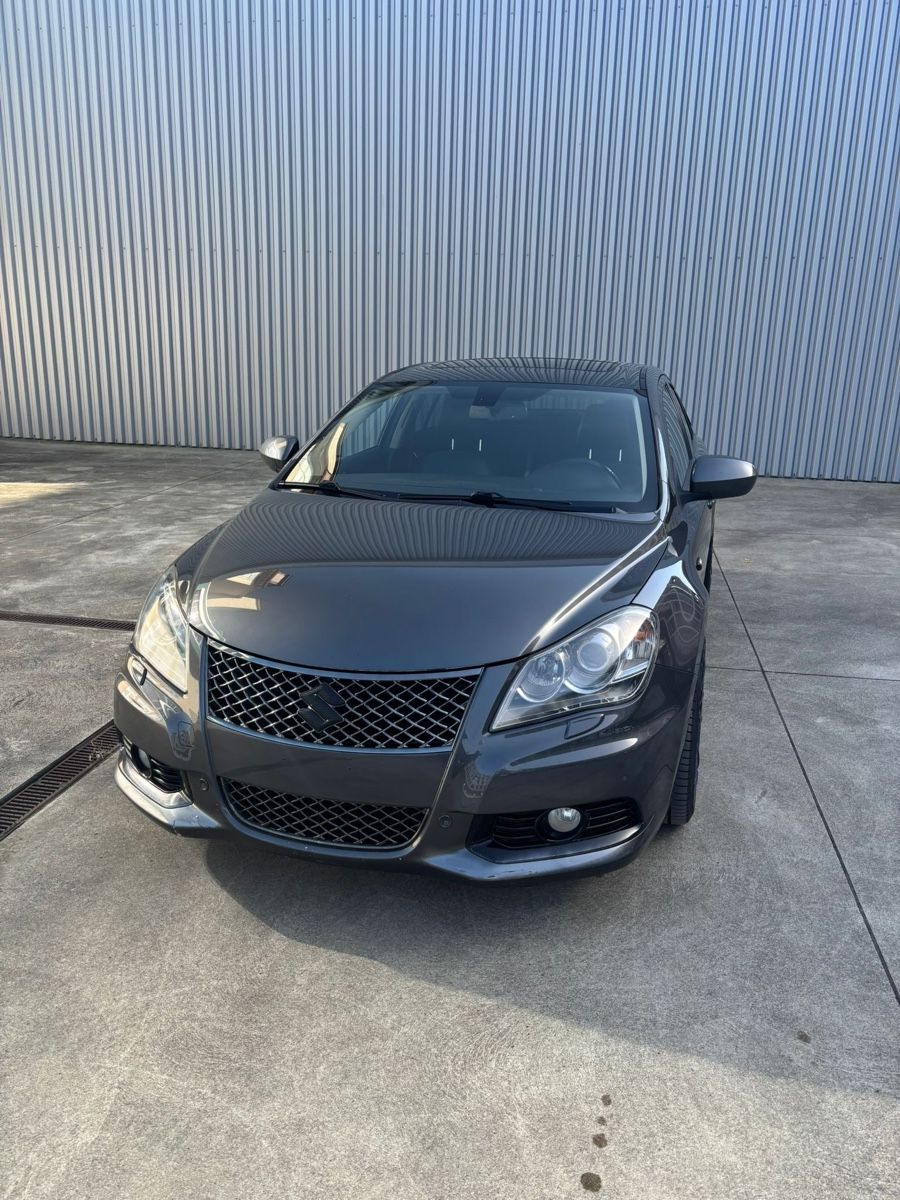 Suzuki Automobili: Suzuki Kizashi 2.4 Sport – Usato da Steinach venduto da dd.grg 3