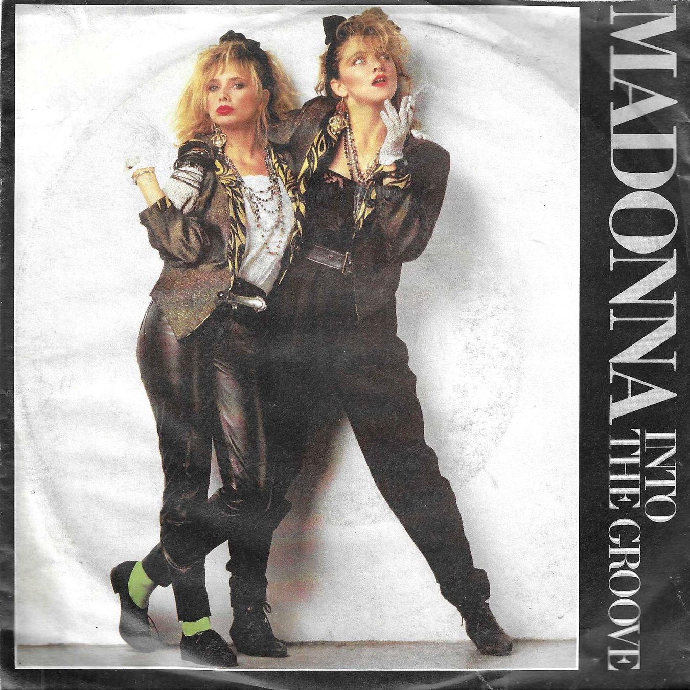 Dischi in vinile: Madonna - Into The Groovve – Usato da Savagnier venduto da Ne2065