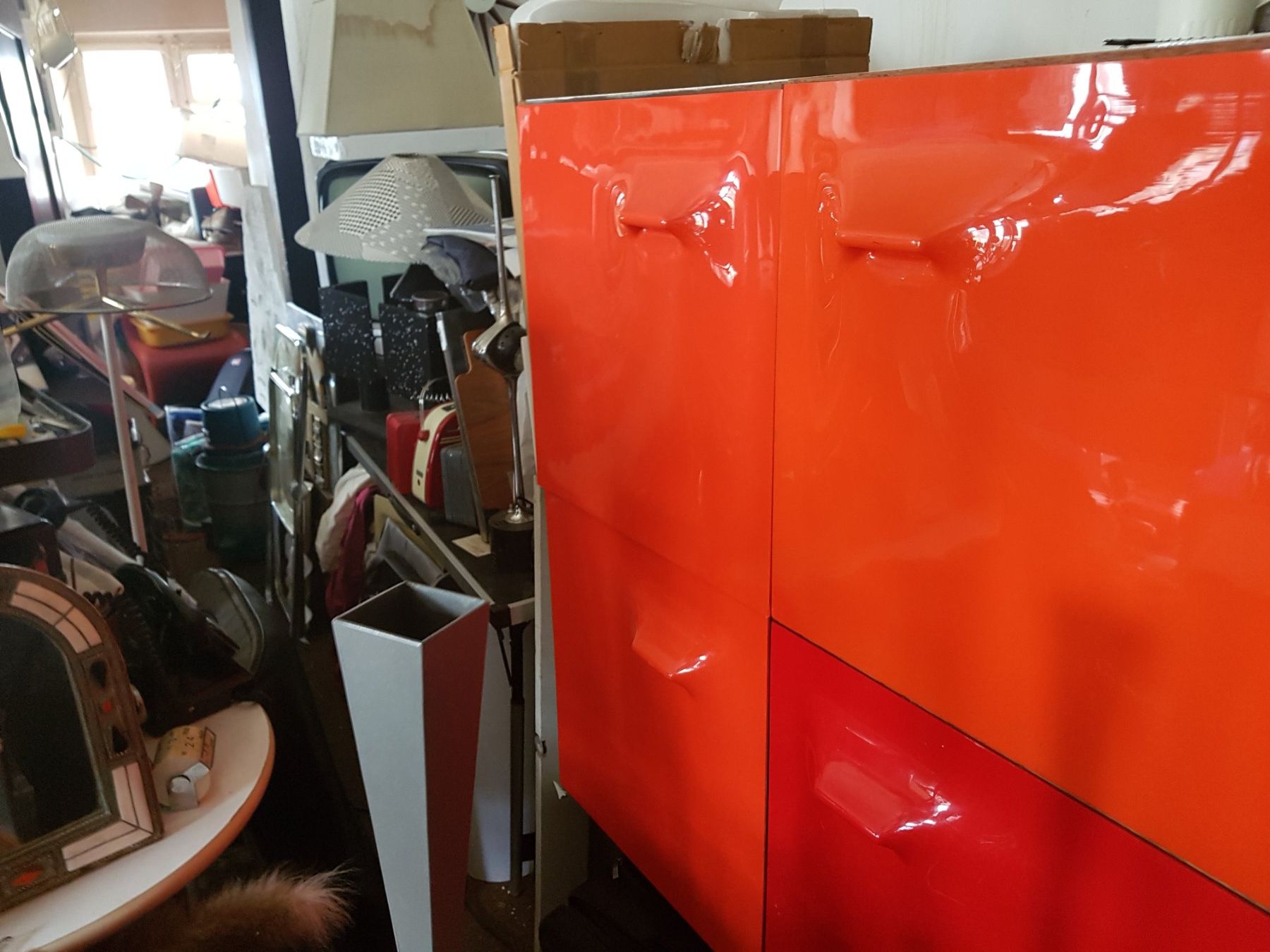 Credenze: DF 2000 SIDEBOARD RAYMOND LOEWY – Usato da Küsnacht ZH venduto da walterzingo 3