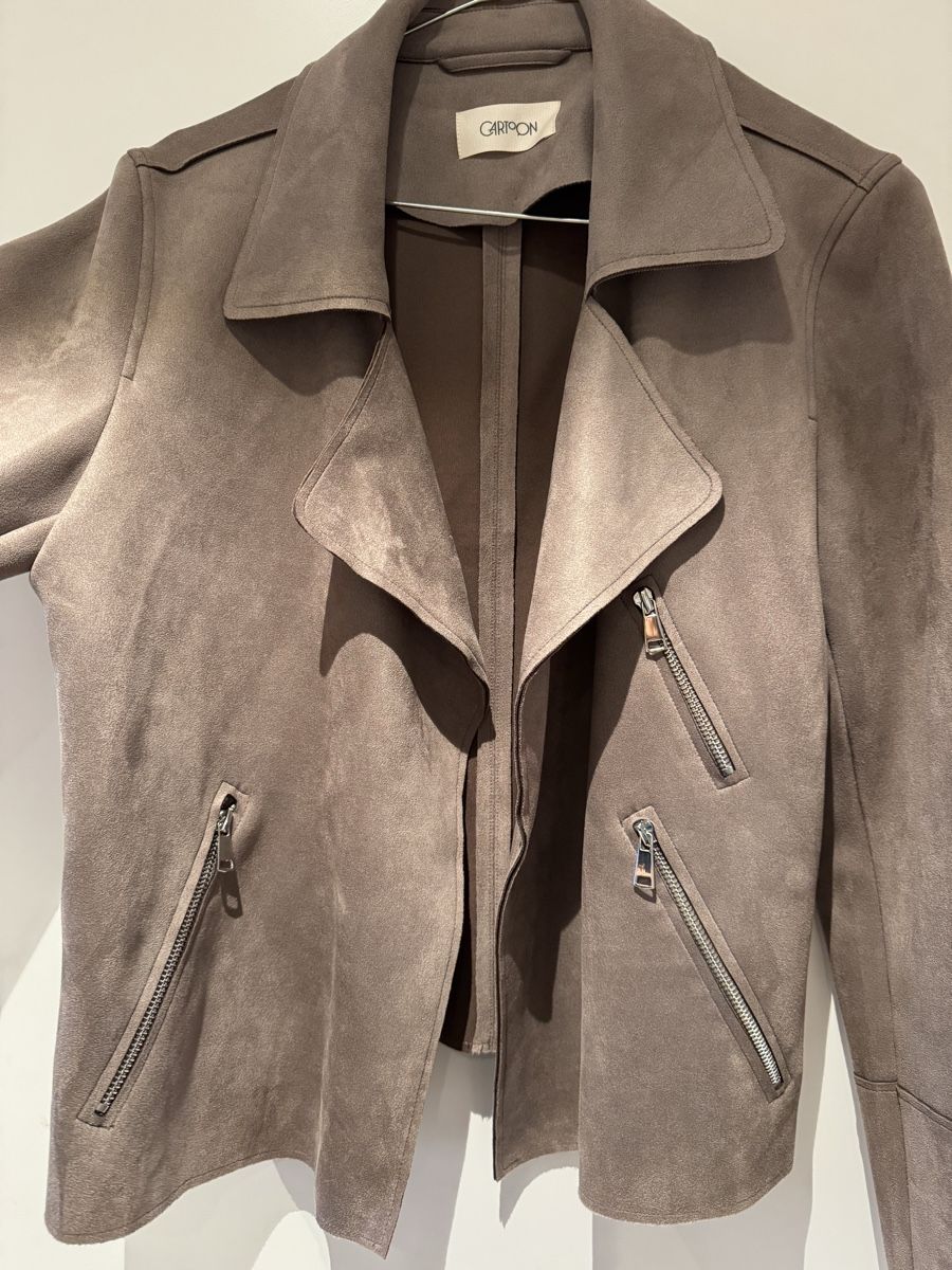 Vestes: Jacke in Wildlederoptik, Grösse 40 – D'occasion à Urtenen-Schönbühl par Lalablue 1