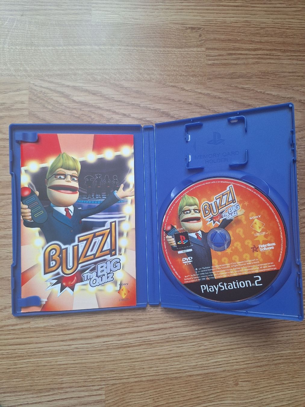 Sony Giochi: Buzz The Big Quiz PS2 mit 4 Buzzer Top Zustand – Usato da Lütisburg Station venduto da RetroGamingCH 1