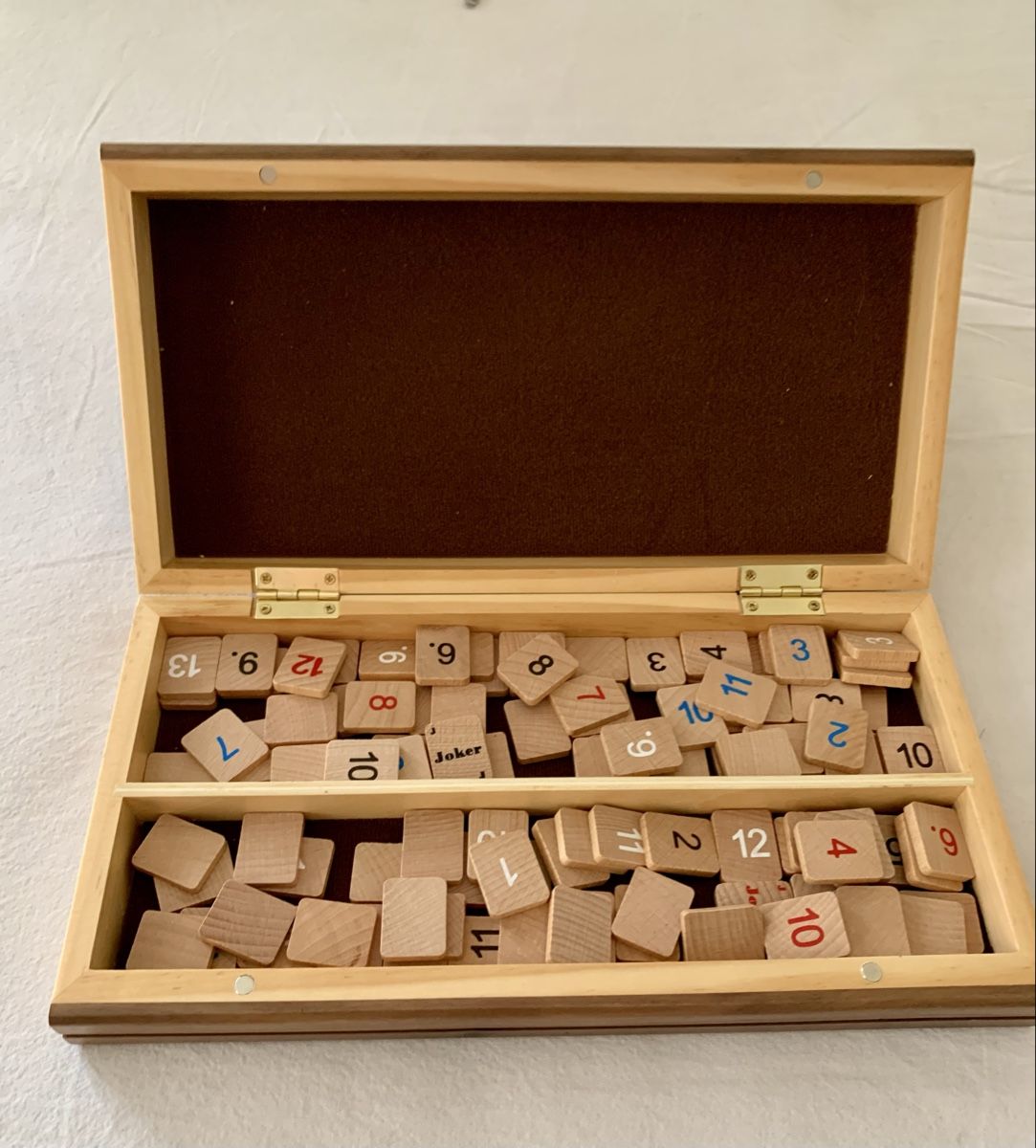 Spiele: RUMMY Spiel aus Holz – Neu und originalverpackt aus Zürich von benebiene 1