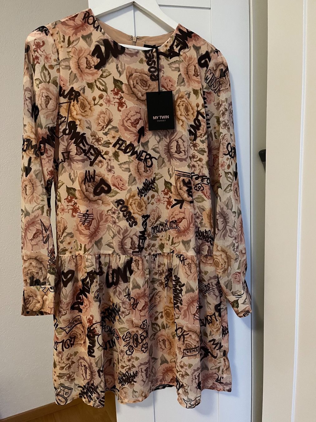 Twinset Vestiti: Robe/Kleid Twinset – Nuovo e nell'imballaggio originale da Affoltern am Albis venduto da lumbrera22