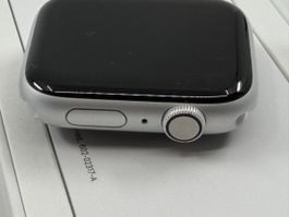 Apple Watch Series 4 44mm Silver Aluminium, 16GB WiFi