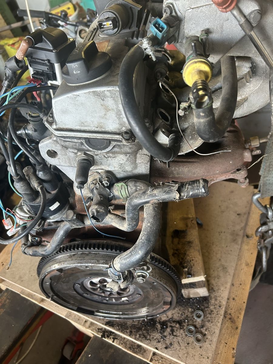 VW Moteurs: Vw Motor 2l benziner – Défectueux à Dietwil par ced_6rbc 2