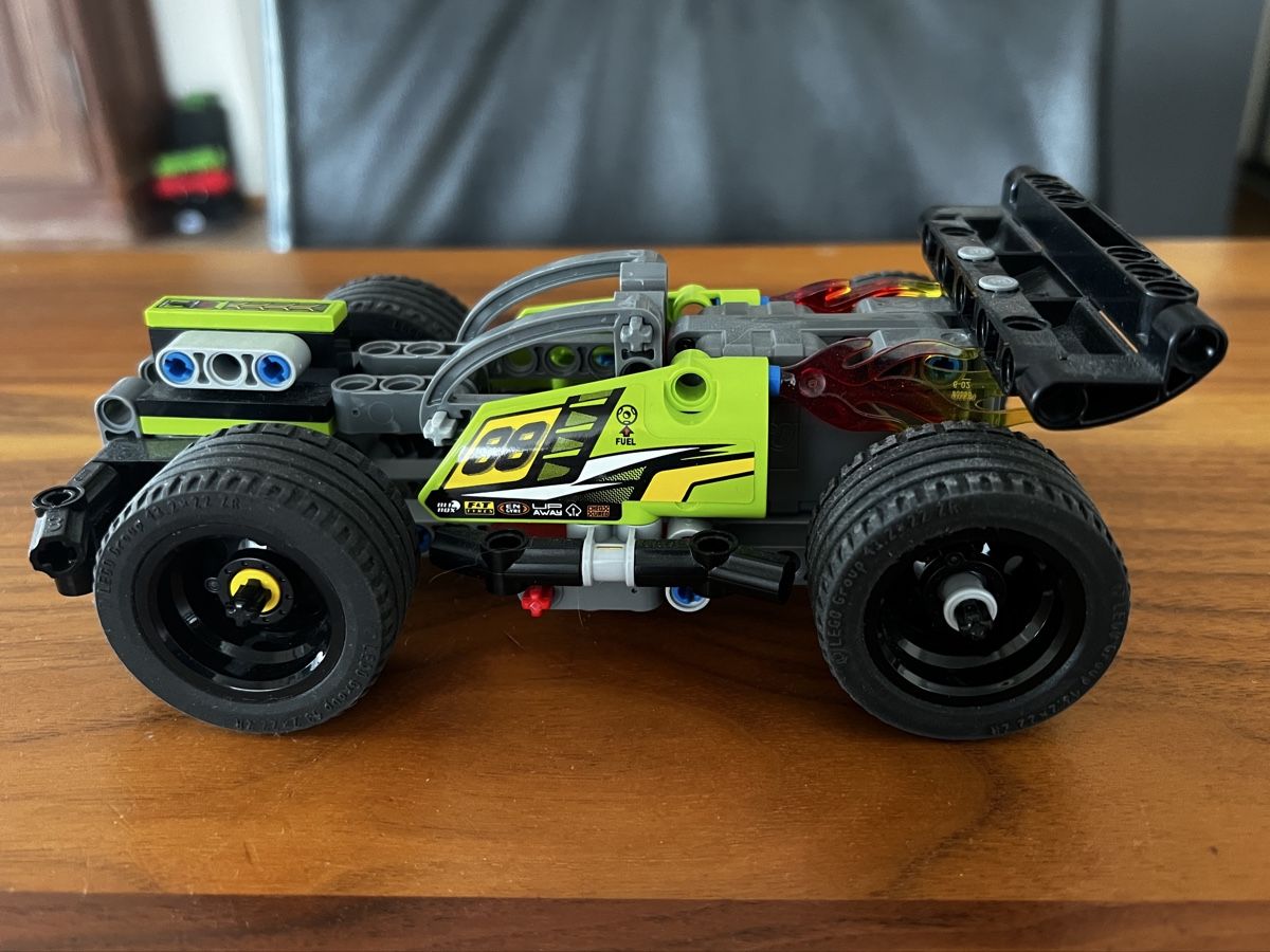 Lego Baukästen: Lego Technics / 2 Modelle mit Rückziehautomatik – Gebraucht aus Münchenbuchsee von PuR04