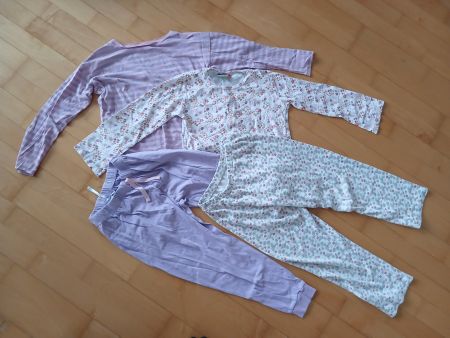 2 Pyjamas für Mädchen Gr.122/128