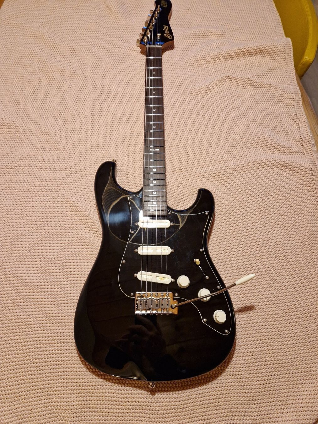 Musikinstrumente: Baum Celestor Stratocaster 2025 – Neu (gemäss Beschreibung) aus Herbetswil von kaufen75