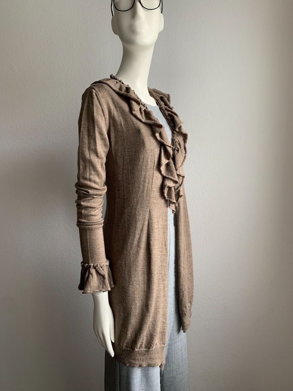 Giacche: Gothainprimis Strickjacke – Nuovo (secondo la descrizione) da Winterthur venduto da 11.11 2