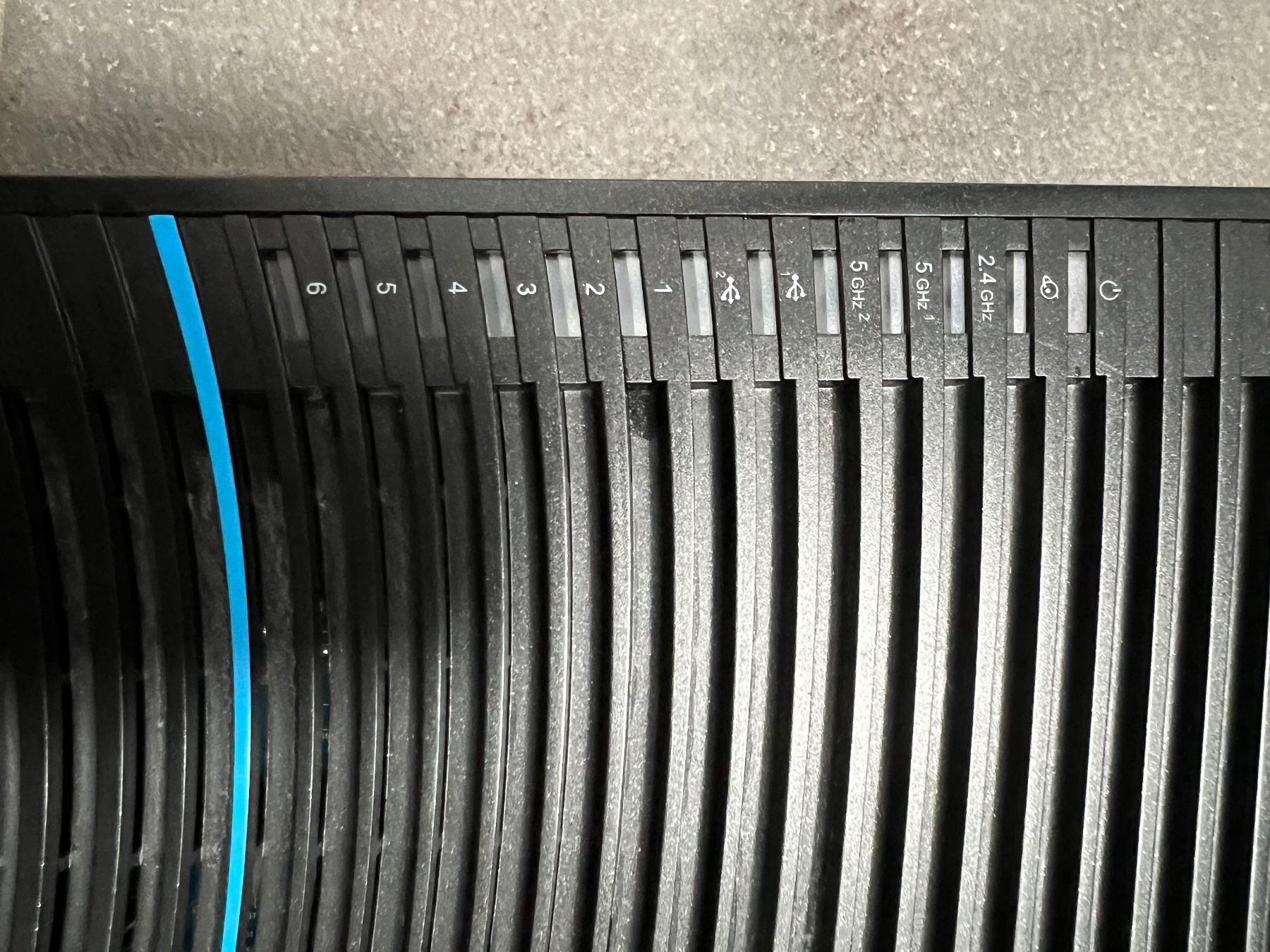 Netgear Modems & Router: Router Netgear R8500 Nighthawk X8 – Gebraucht aus Spreitenbach von nikix94 4