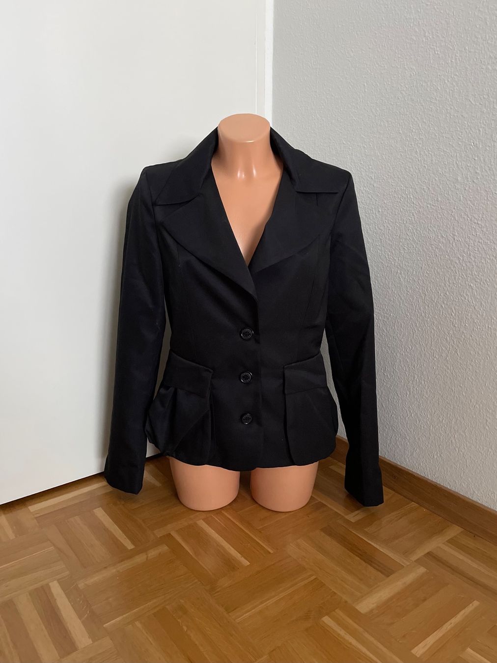 Kookai Completi & Tailleur: Kookai Blazer Jacke Gr. S – Nuovo (secondo la descrizione) da Rüfenacht BE venduto da Anele_13 3