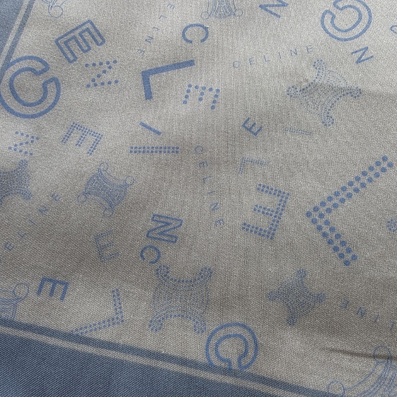 Celine Foulard & Sciarpe: CELINE Baumwolltuch 50x50 cm – Nuovo e nell'imballaggio originale da Zürich venduto da LIMAR 3