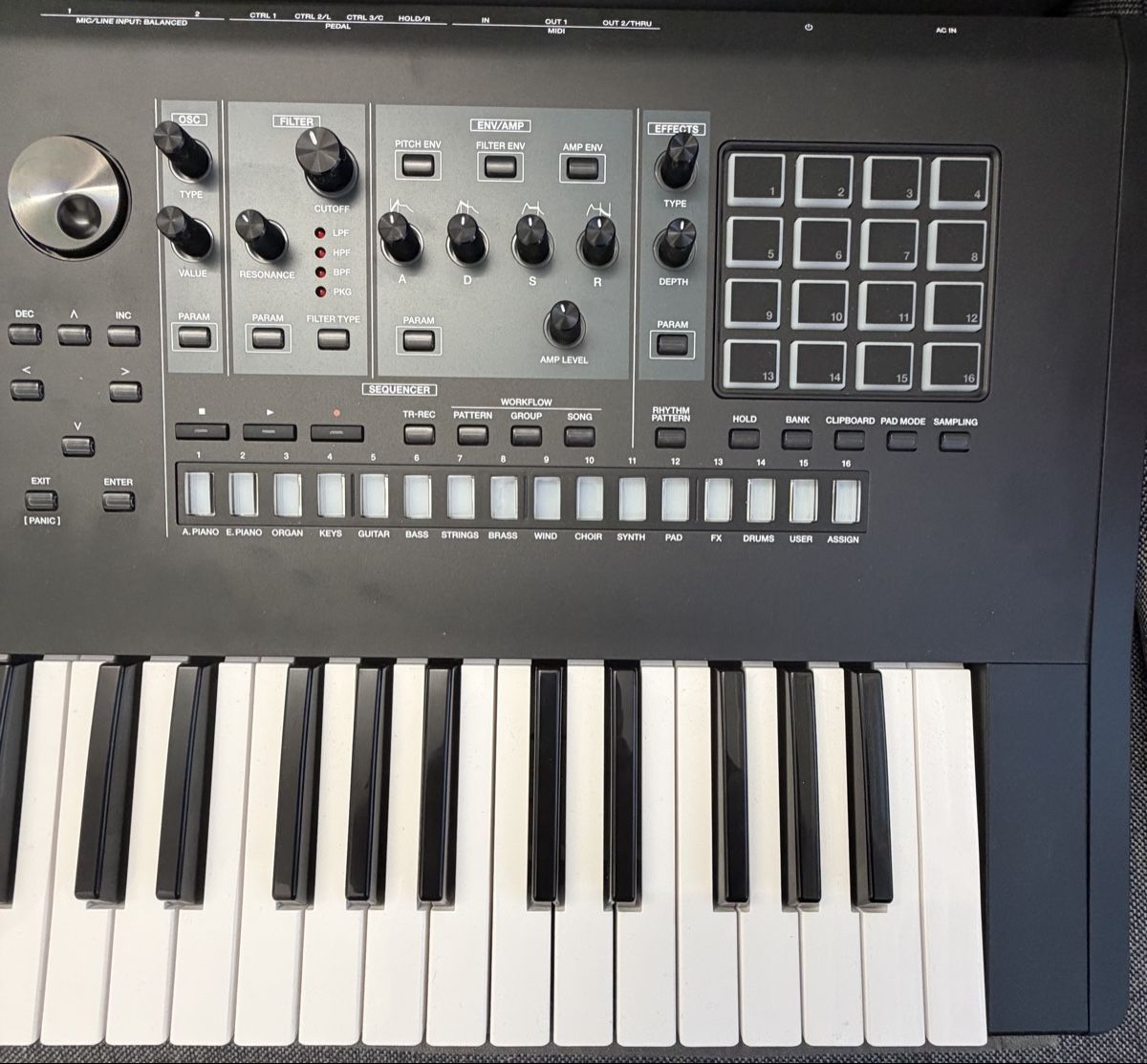 Roland Musikinstrumente: Roland Fantom 6 EX – Neu und originalverpackt aus st.gallen von Musikcarlo 1